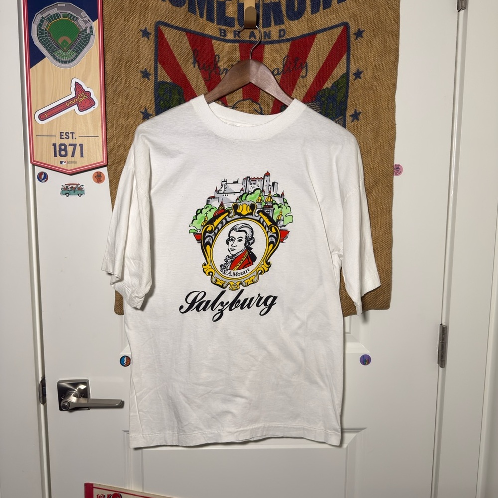 Vintage 90s W.A. Mozart Salzburg, Austria *SINGLE STITCH* Graphic Tee (L)